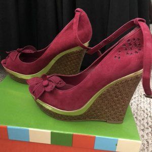 Charles by Charles David Bloomer Bordeaux Wedges-8